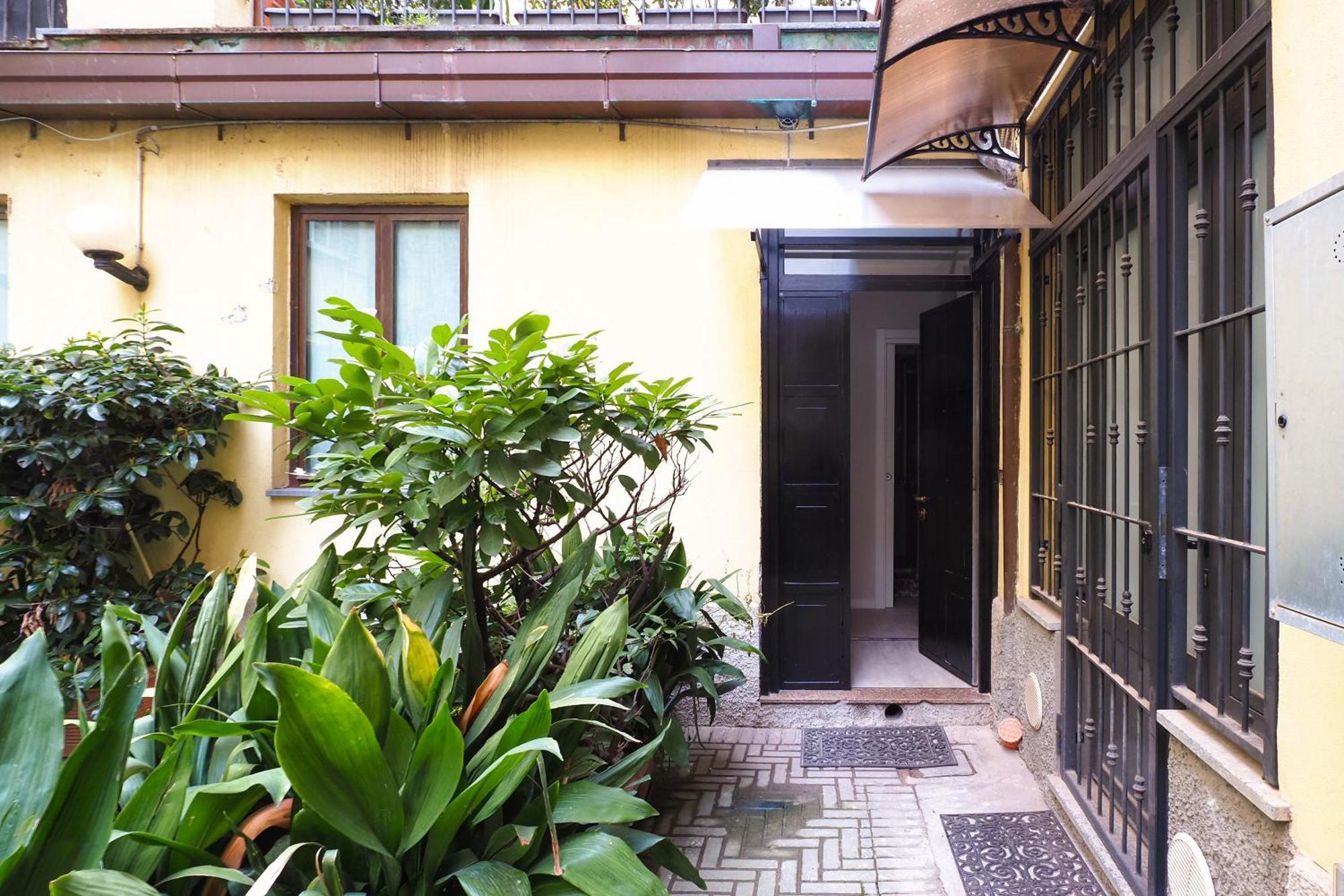 Delizioso Studio Tra Navigli E Mm Sant'Agostino Мілан Екстер'єр фото